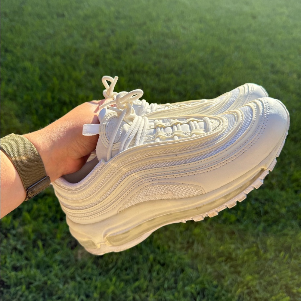 Nike Women's Sneakers - White